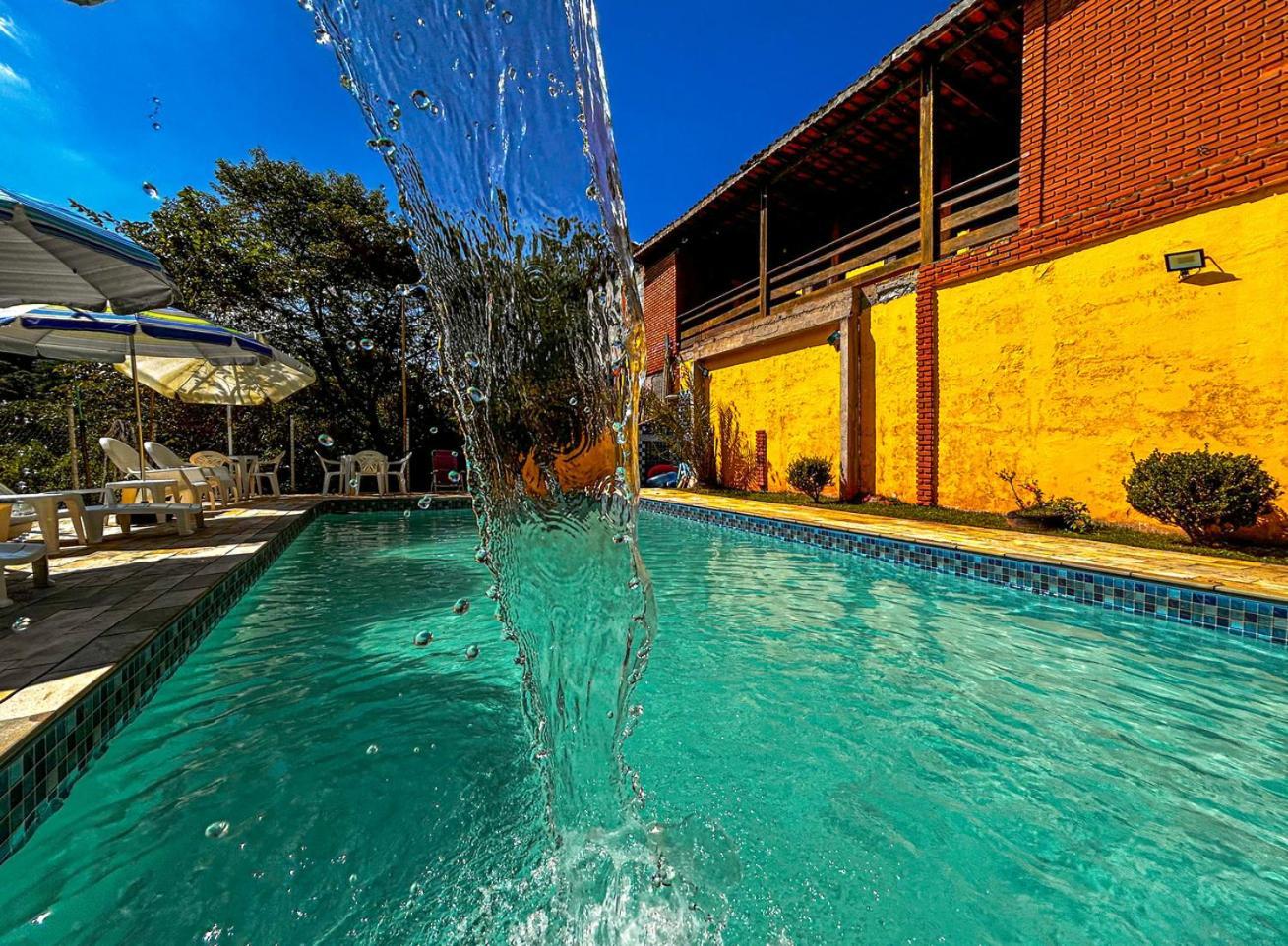 Com Churrasq E Piscina Em Embura Sp *