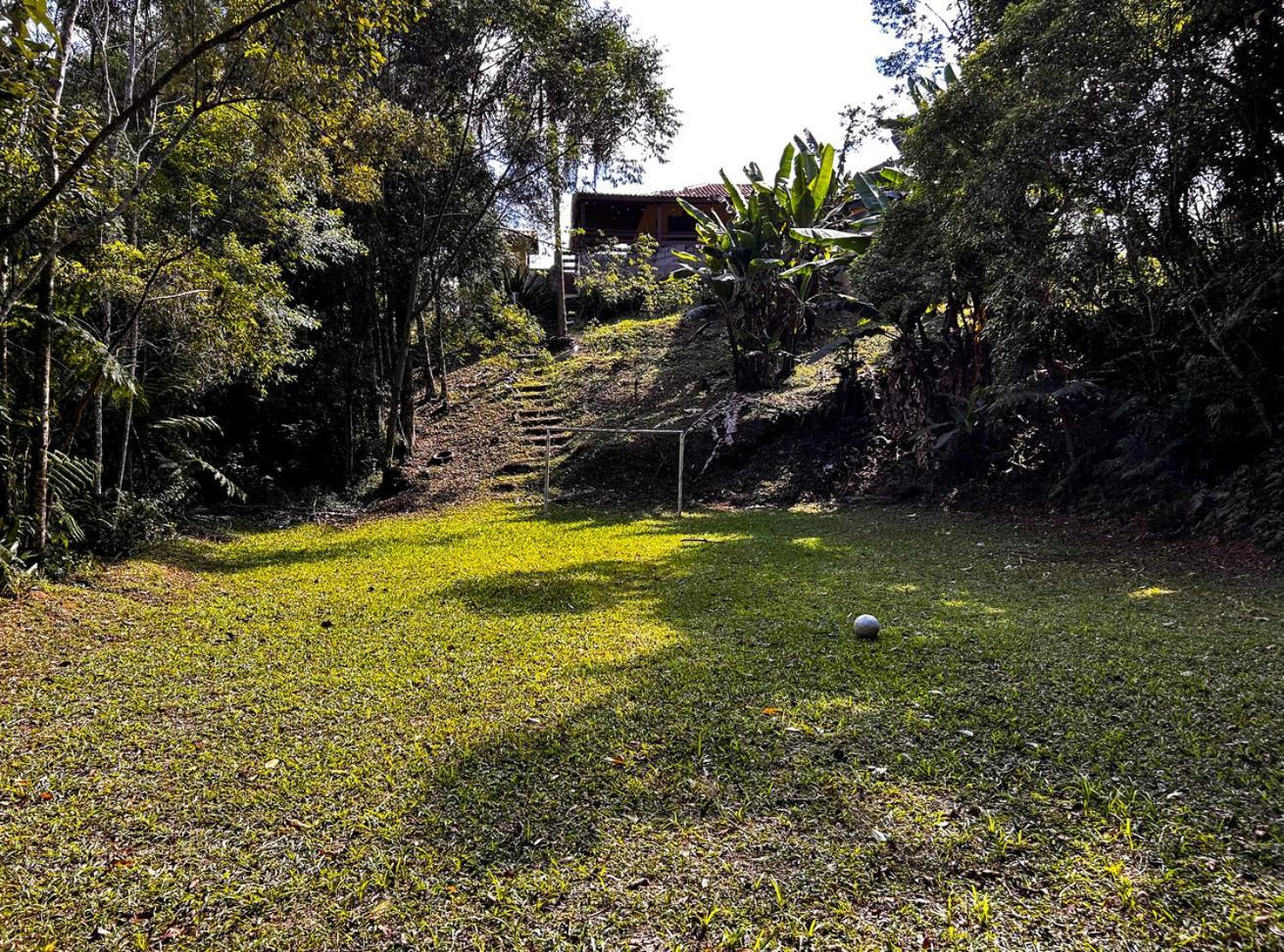 Com Churrasq E Piscina Em Embura Sp